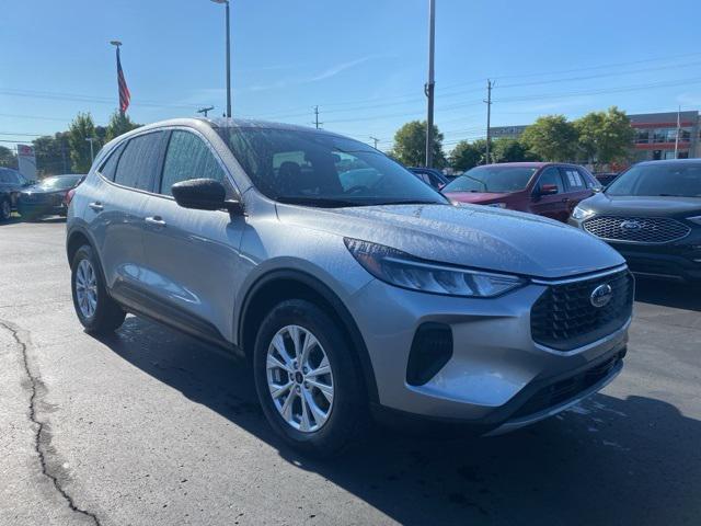 used 2023 Ford Escape car, priced at $25,899