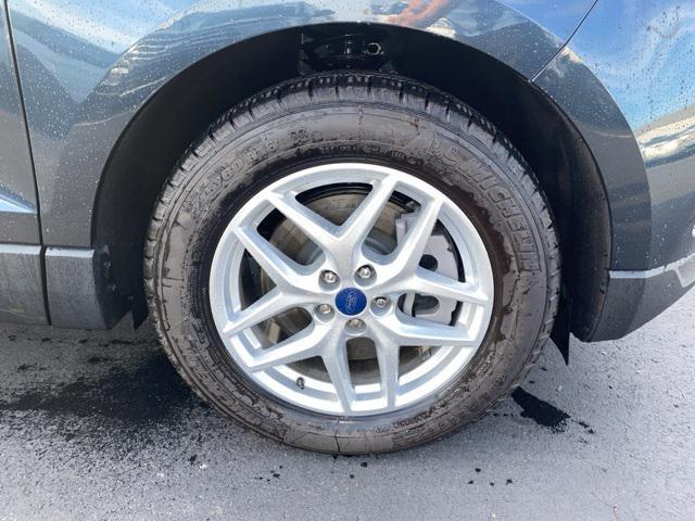used 2022 Ford Edge car, priced at $28,899