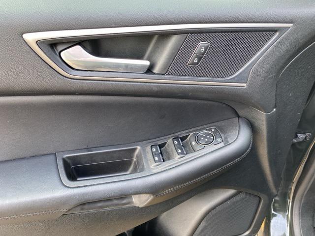 used 2022 Ford Edge car, priced at $28,554