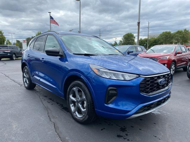used 2023 Ford Escape car, priced at $26,999