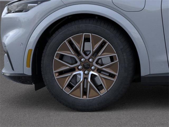 new 2025 Ford Mustang Mach-E car