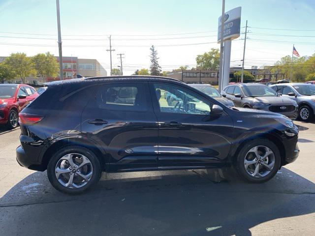 used 2023 Ford Escape car, priced at $26,898