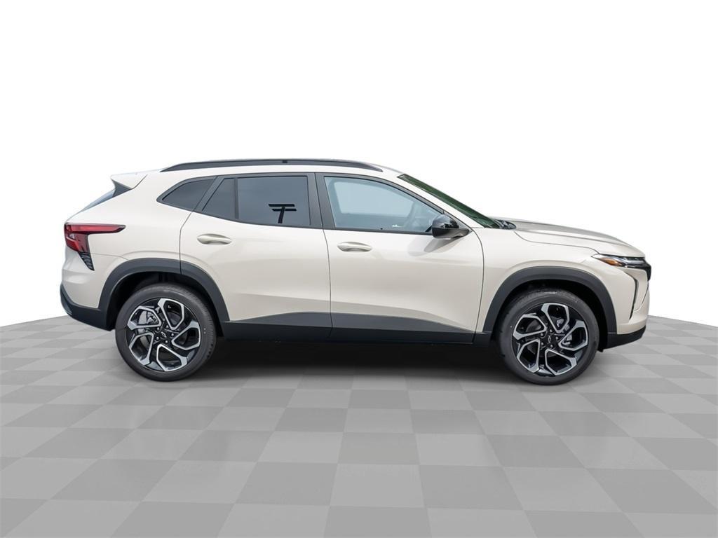 new 2026 Chevrolet Trax car, priced at $27,118
