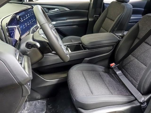 new 2025 Chevrolet Traverse car, priced at $41,047