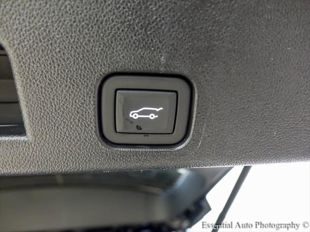 new 2025 Chevrolet Traverse car, priced at $41,047