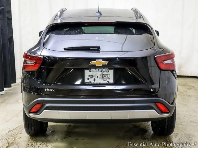 new 2025 Chevrolet Trax car, priced at $24,050