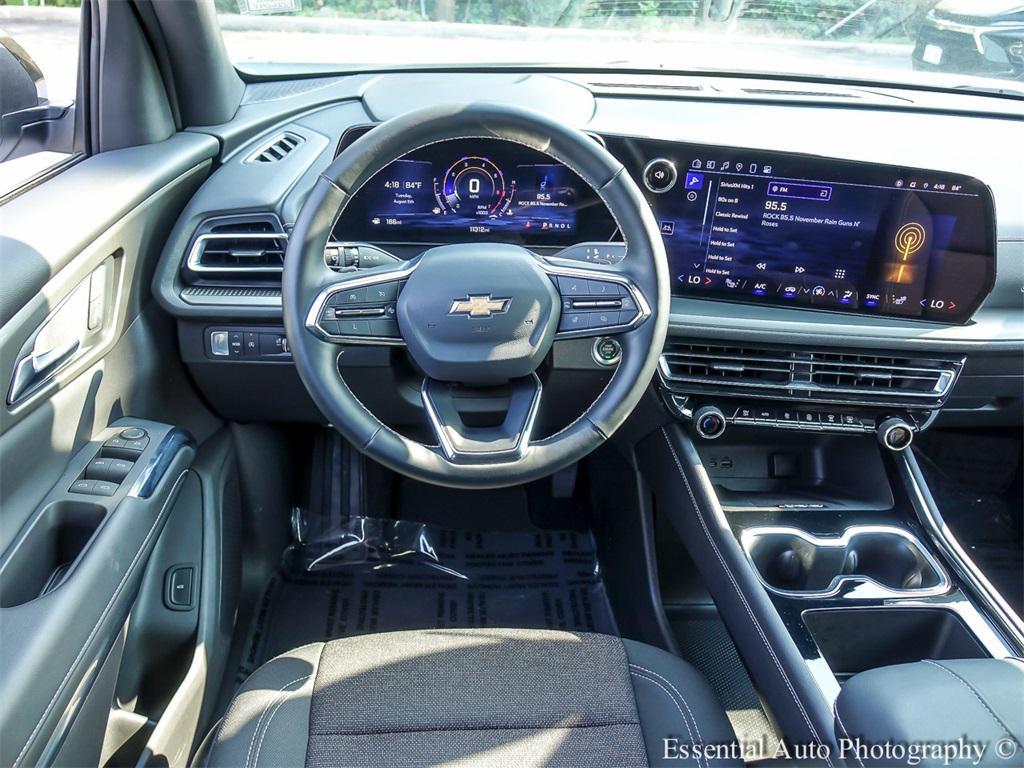 used 2025 Chevrolet Traverse car, priced at $38,791