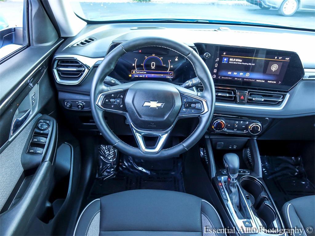 used 2024 Chevrolet TrailBlazer car, priced at $25,491