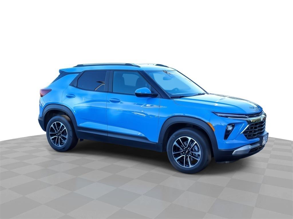 used 2024 Chevrolet TrailBlazer car, priced at $25,491