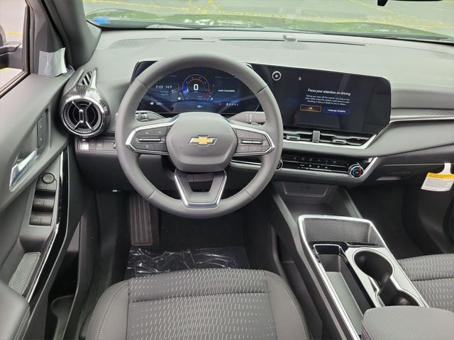 new 2025 Chevrolet Equinox car, priced at $27,995