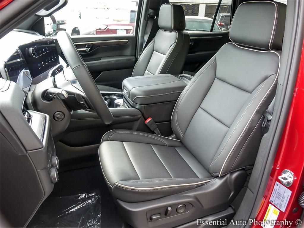 new 2025 Chevrolet Tahoe car, priced at $75,995