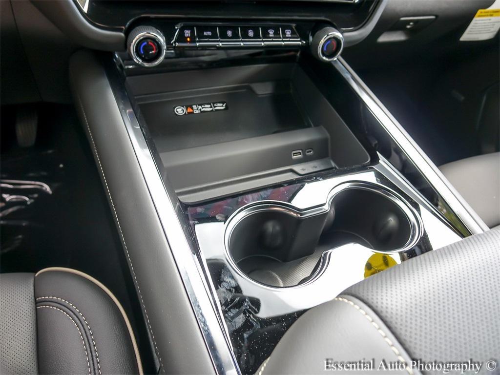 new 2025 Chevrolet Tahoe car, priced at $75,995