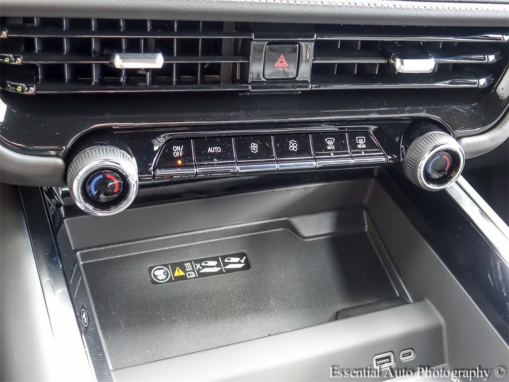 new 2025 Chevrolet Tahoe car, priced at $75,995