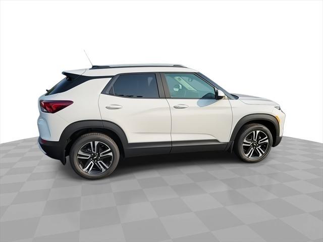 new 2025 Chevrolet TrailBlazer car, priced at $26,995