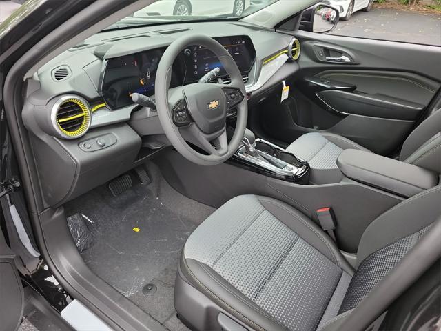 new 2025 Chevrolet Trax car, priced at $21,995