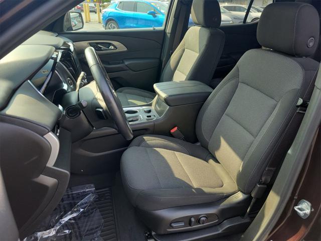 used 2022 Chevrolet Traverse car, priced at $29,991