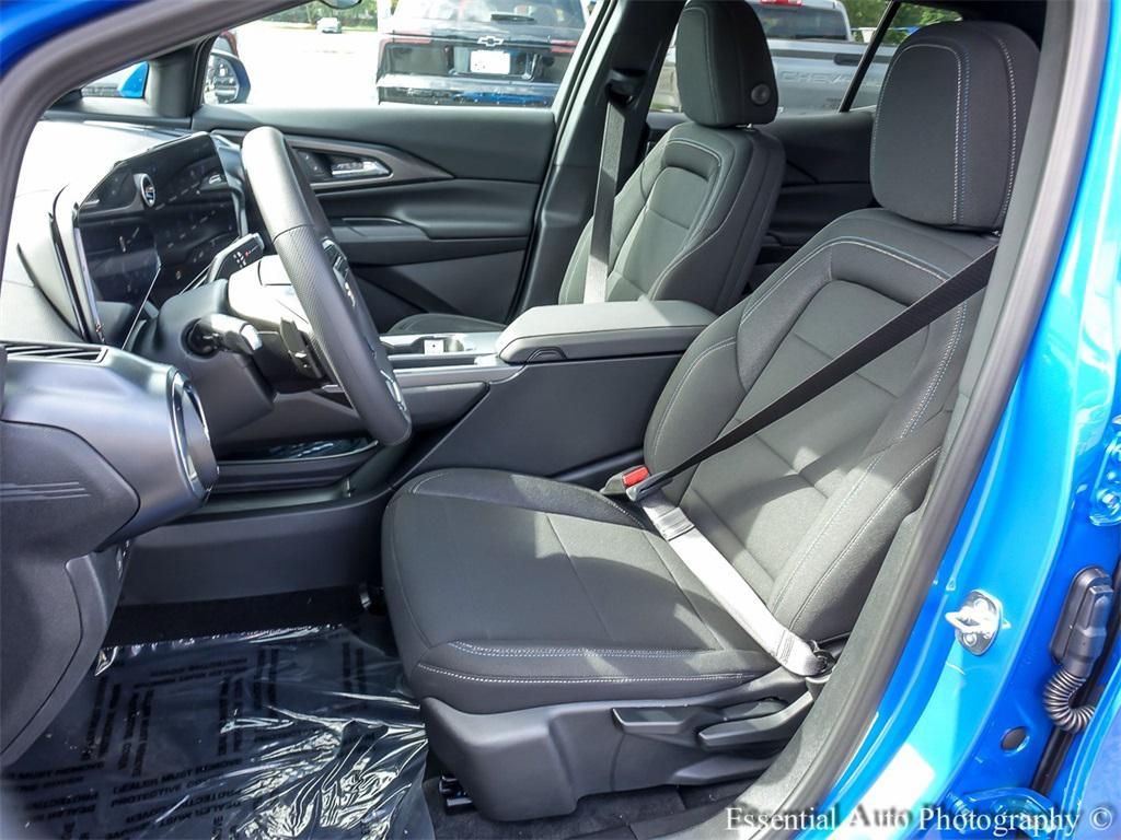 new 2026 Chevrolet Equinox EV car, priced at $31,995