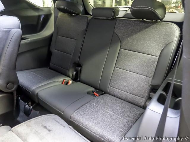 new 2025 Chevrolet Traverse car, priced at $41,047