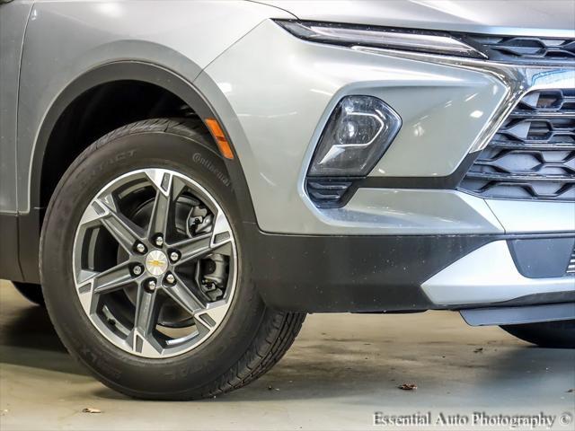 new 2025 Chevrolet Blazer car, priced at $33,795