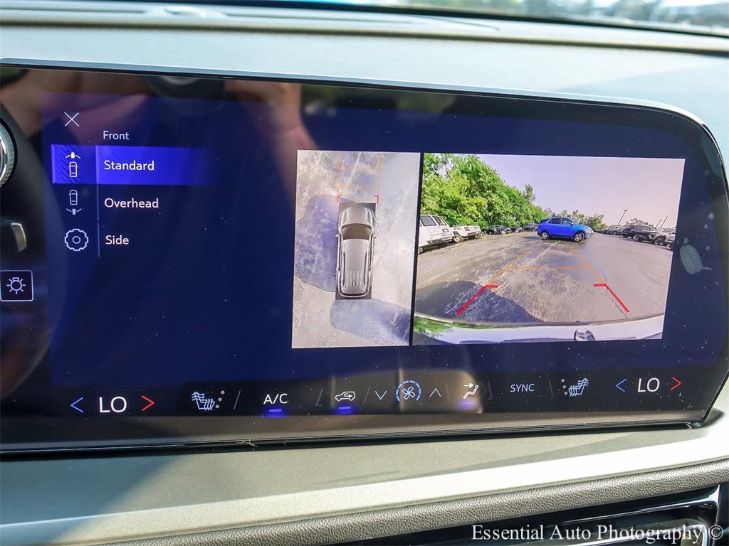 new 2026 Chevrolet Traverse car, priced at $43,015