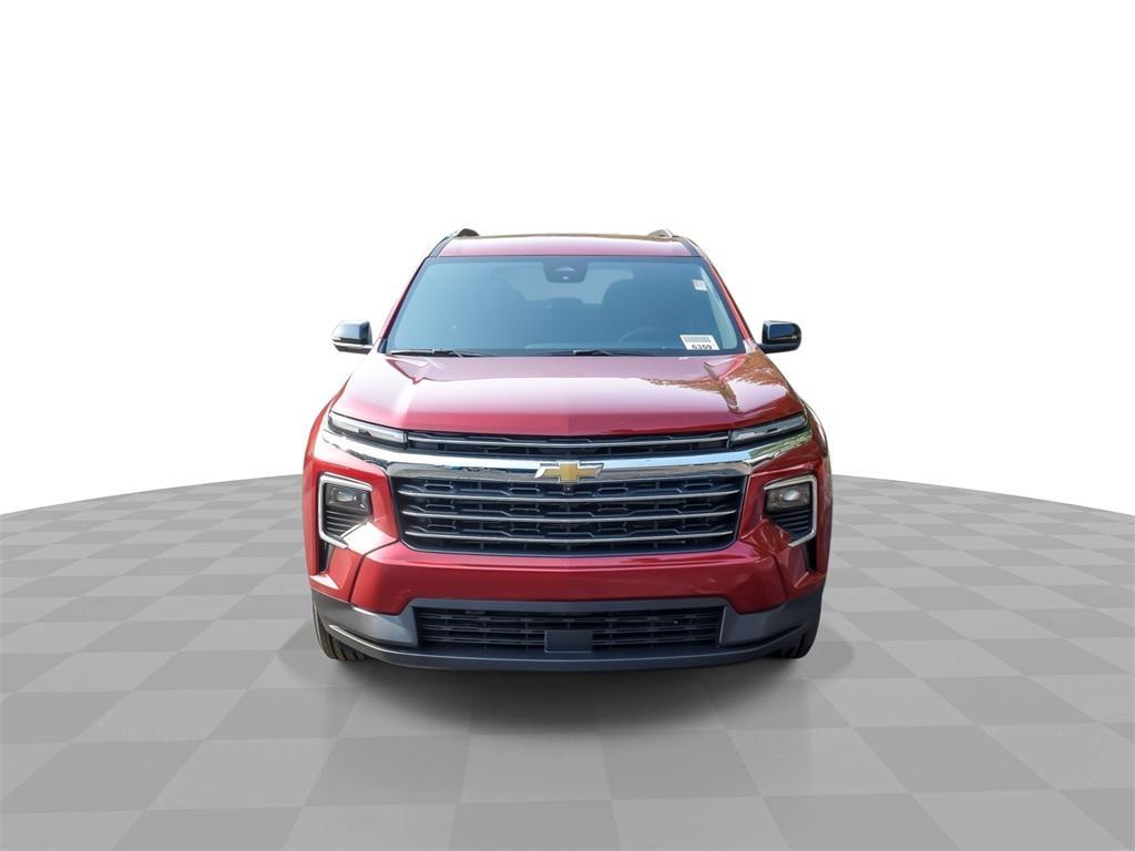 new 2026 Chevrolet Traverse car, priced at $43,015