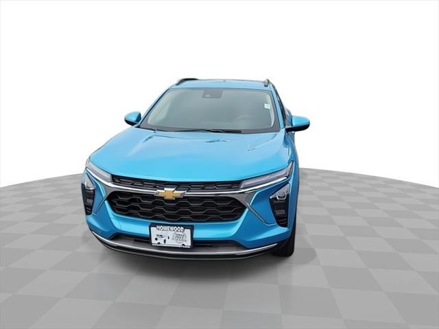 new 2025 Chevrolet Trax car, priced at $22,495