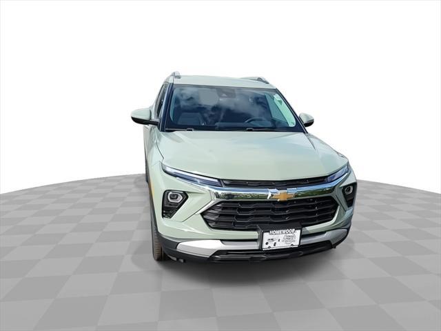 new 2025 Chevrolet TrailBlazer car, priced at $28,495