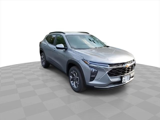 new 2025 Chevrolet Trax car, priced at $21,995