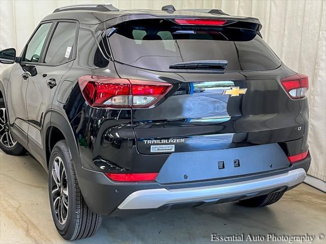 new 2025 Chevrolet TrailBlazer car, priced at $22,993