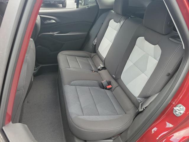 new 2025 Chevrolet Trax car, priced at $19,995
