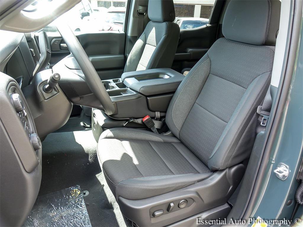 new 2026 Chevrolet Silverado 1500 car, priced at $47,995
