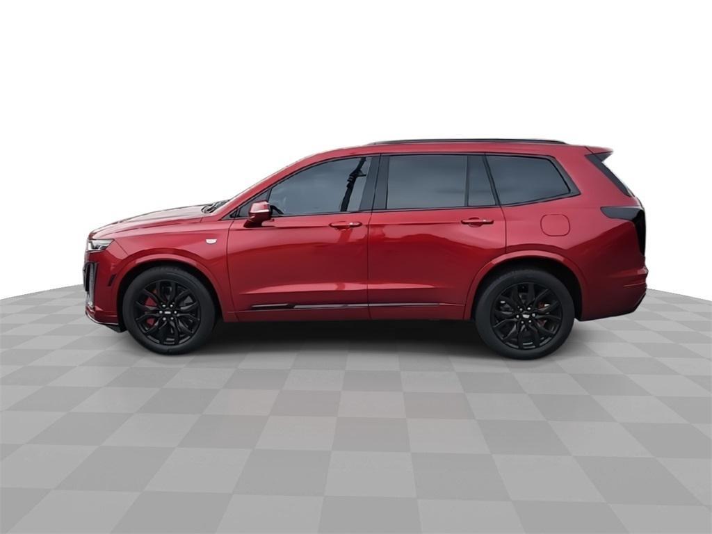used 2022 Cadillac XT6 car, priced at $39,491