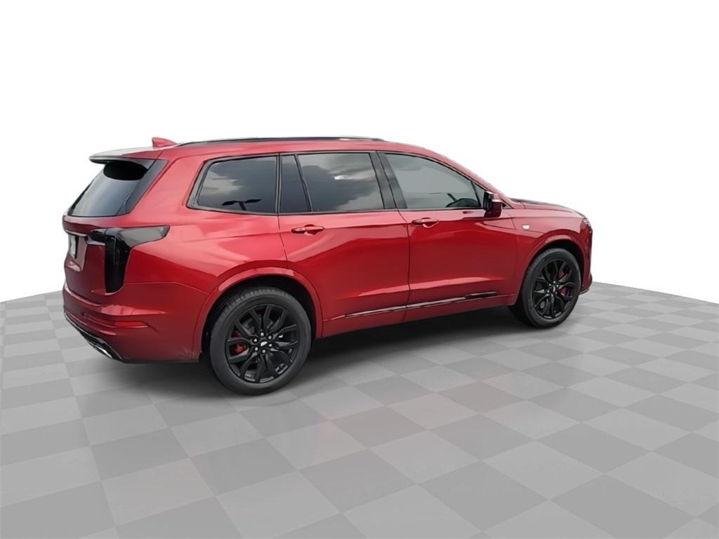 used 2022 Cadillac XT6 car, priced at $39,491