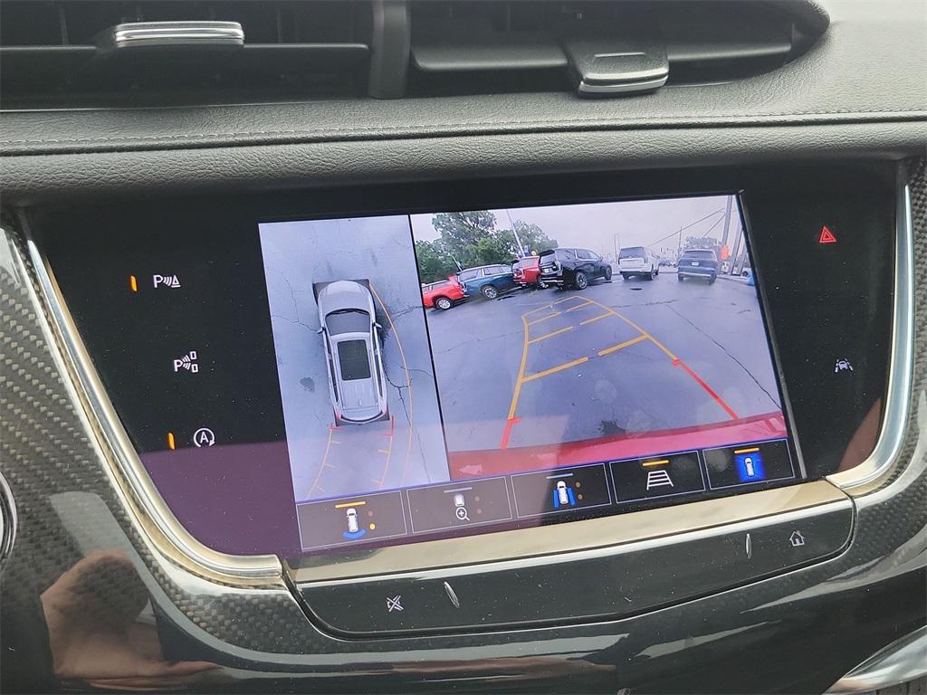 used 2022 Cadillac XT6 car, priced at $39,491