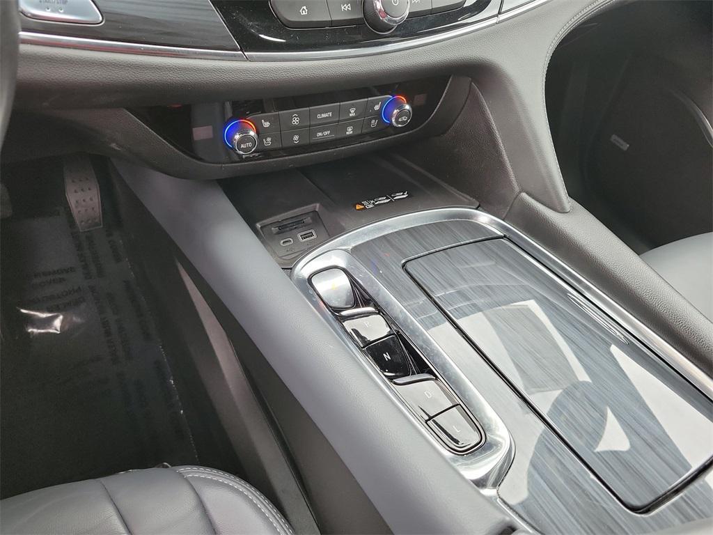 used 2024 Buick Enclave car, priced at $33,991