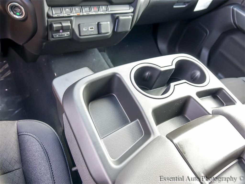 new 2026 Chevrolet Silverado 1500 car, priced at $40,995