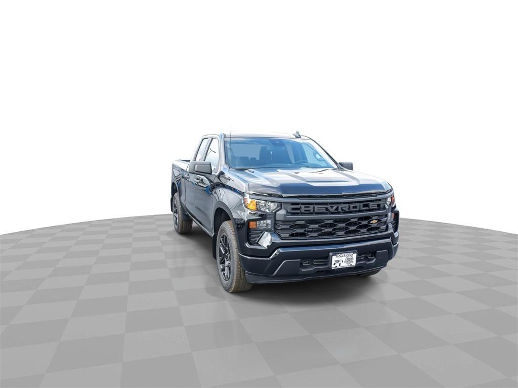 new 2026 Chevrolet Silverado 1500 car, priced at $40,995