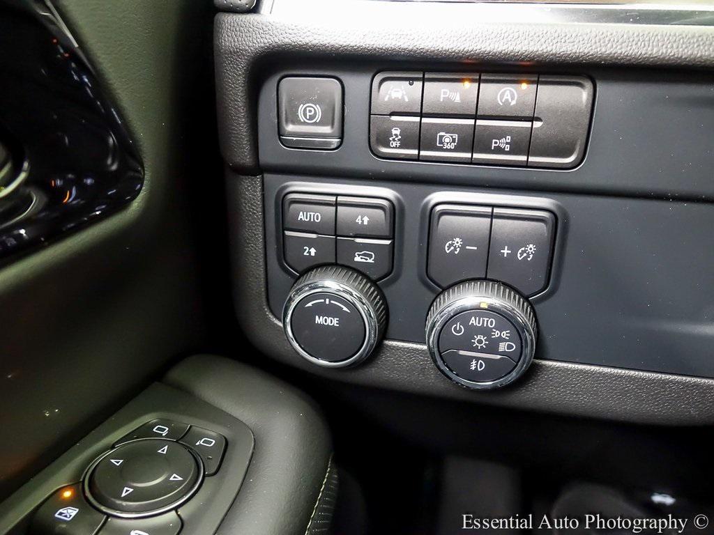 new 2025 Chevrolet Suburban car, priced at $77,495
