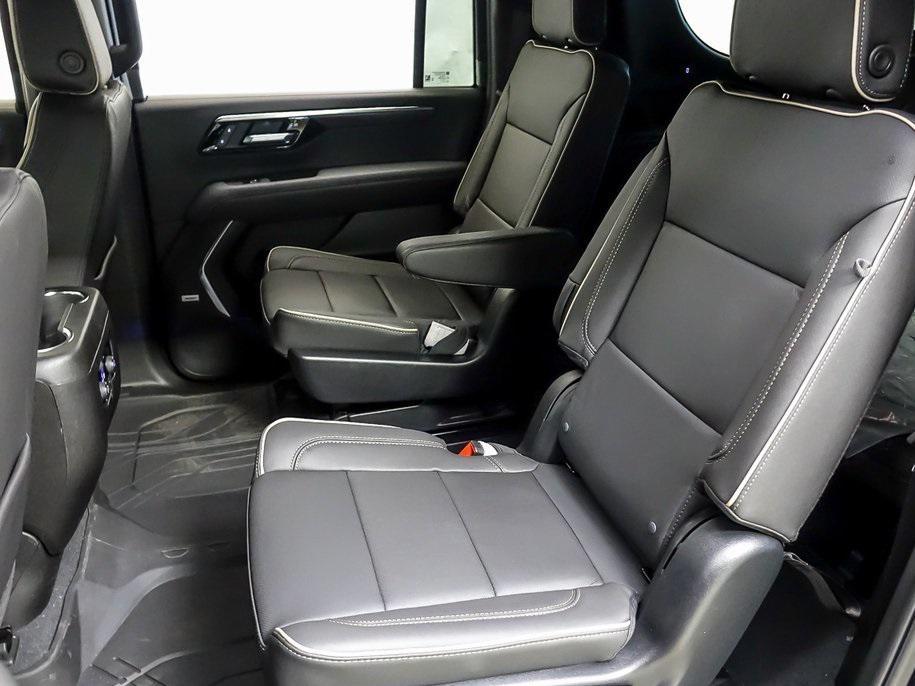 new 2025 Chevrolet Suburban car, priced at $77,495