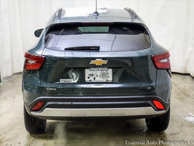 new 2025 Chevrolet Trax car, priced at $24,050