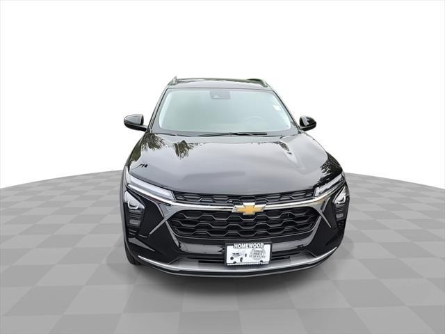 new 2025 Chevrolet Trax car, priced at $21,995