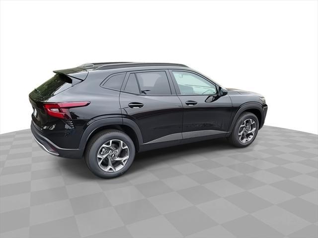 new 2025 Chevrolet Trax car, priced at $21,995