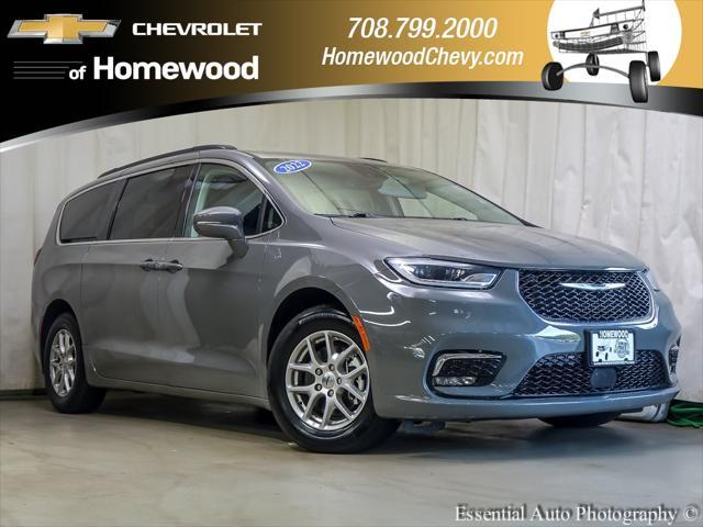 used 2022 Chrysler Pacifica car, priced at $27,495