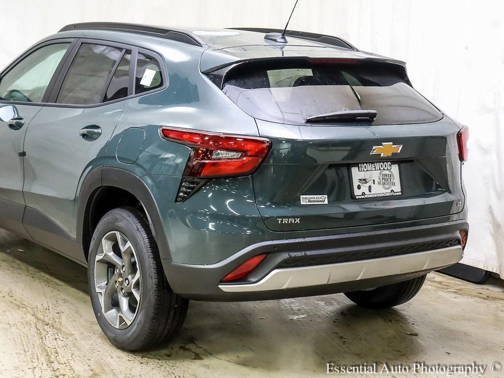 new 2025 Chevrolet Trax car, priced at $22,995