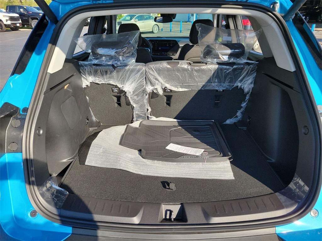 new 2025 Chevrolet TrailBlazer car, priced at $28,495
