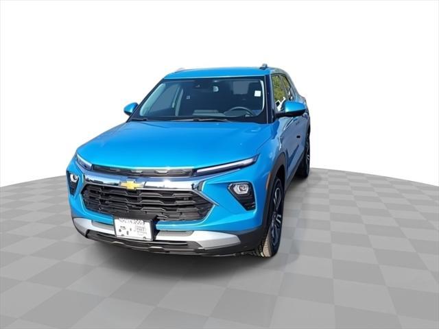 new 2025 Chevrolet TrailBlazer car, priced at $28,495
