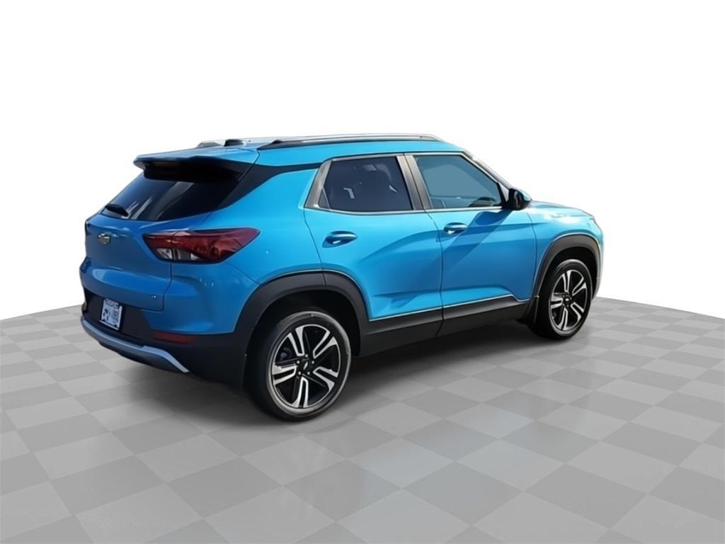 new 2025 Chevrolet TrailBlazer car, priced at $28,495