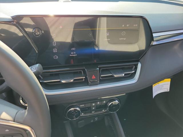 new 2025 Chevrolet TrailBlazer car, priced at $28,495