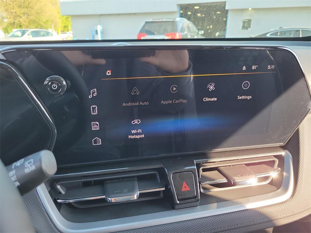 new 2025 Chevrolet TrailBlazer car, priced at $28,495
