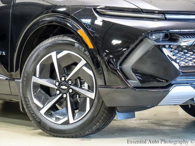 new 2025 Chevrolet Equinox EV car, priced at $33,995